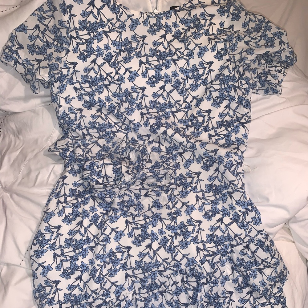 Dress - Picture 3 of 3